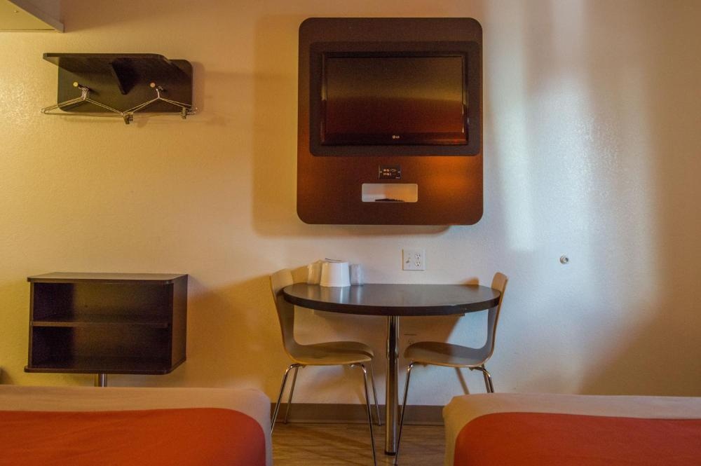 Motel 6-Ardmore, OK Image 40