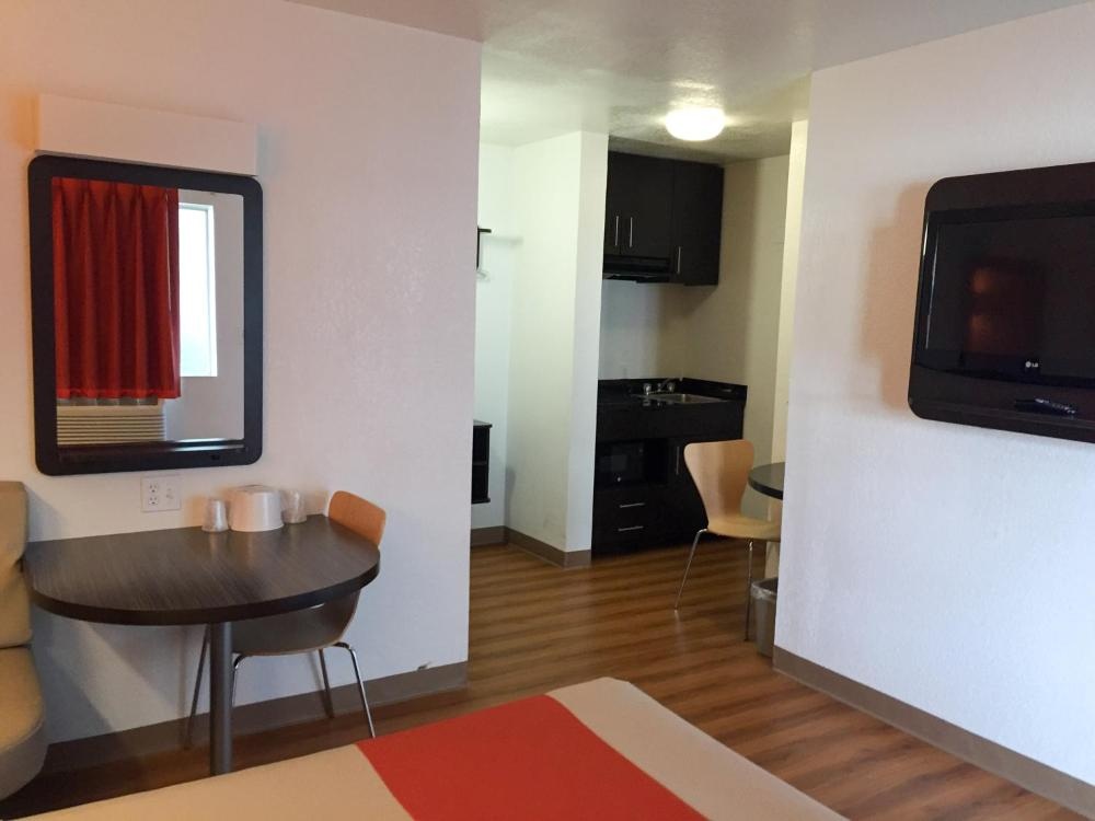 Motel 6-Ardmore, OK Image 49